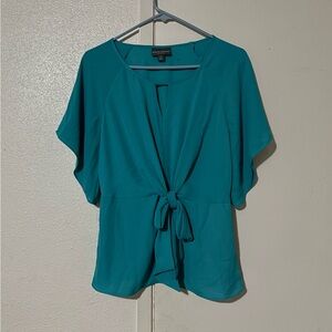 BOLD elements small Teal Tie-Front short wavy sleeve Blouse w/ Waist Stitching